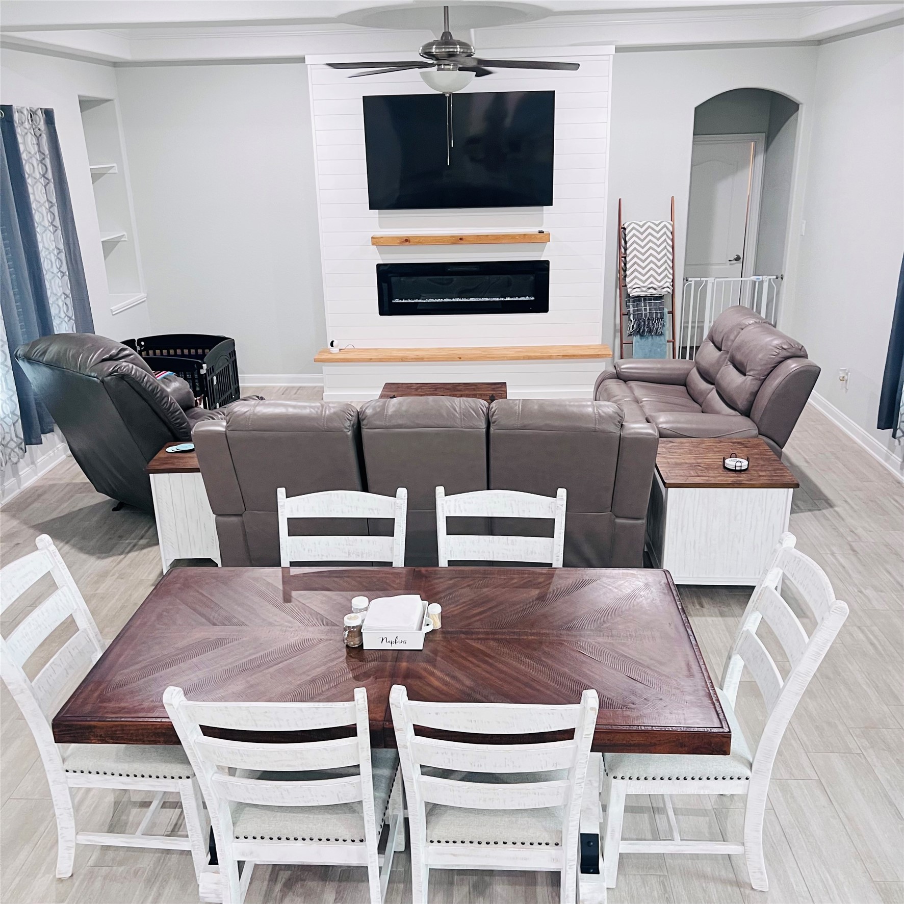 320 Buffalo Trail Angleton, TX 77515 - Photo 13 of 36