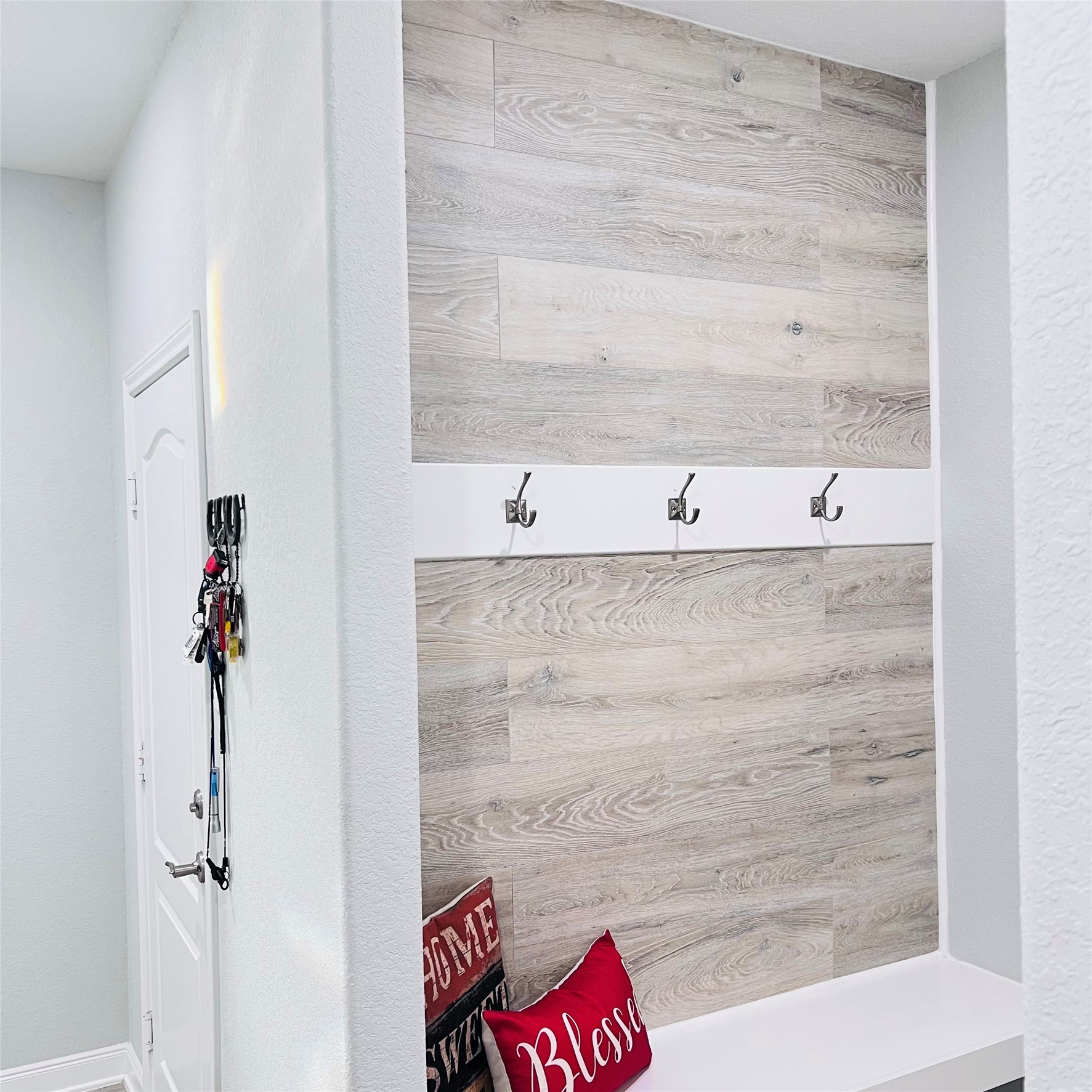 320 Buffalo Trail Angleton, TX 77515 - Photo 14 of 36