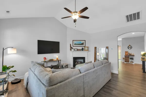 $299,000 | 122 River Trace Loop, Simpsonville, SC 29680