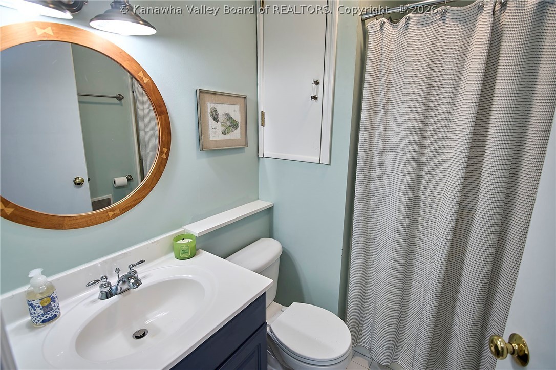 909 Chestnut Road Charleston, WV 25314 - Photo 27 of 49 Gallery Image 27