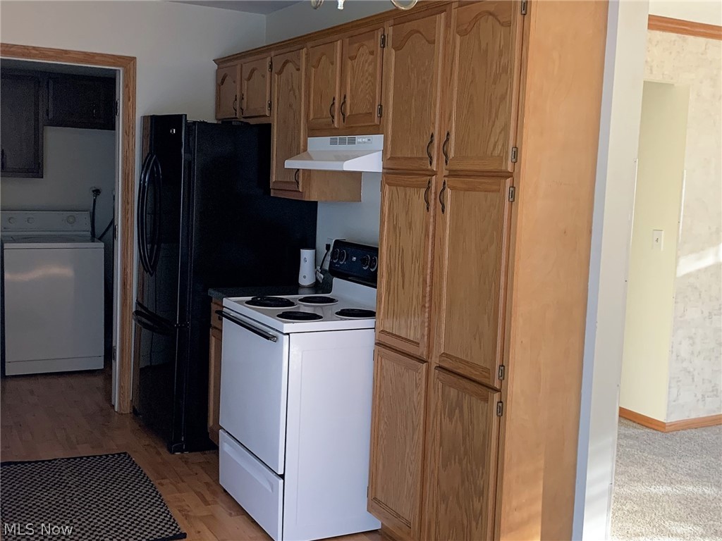 8988 Horn Road Windham, OH 44288 - Photo 6 of 20 Gallery Image 6