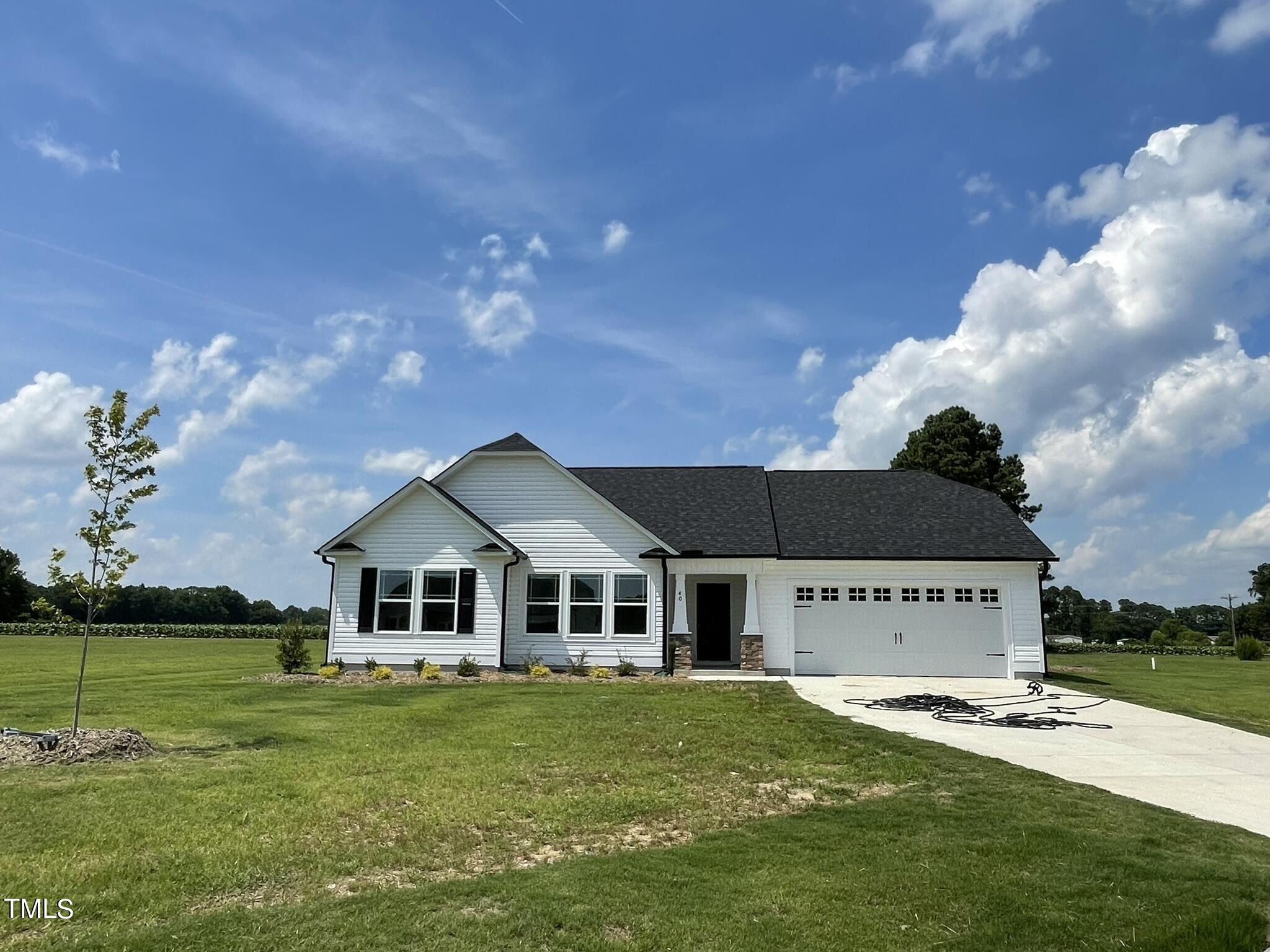 40 Grace Ridge Benson, NC 27504 - Photo 2 of 21 IMG_4610