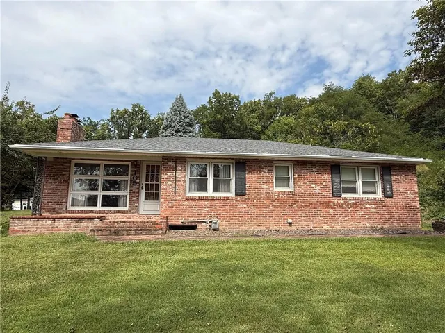 $259,900 | 105 Fremont Street, Wathena, KS 66090
