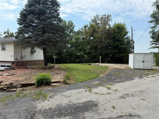 $259,900 | 105 Fremont Street, Wathena, KS 66090