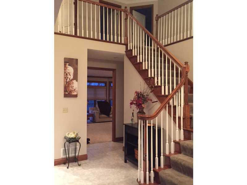 535 Fisher Road Butler, PA 16002 - Photo 14 of 25 Entry/Foyer.