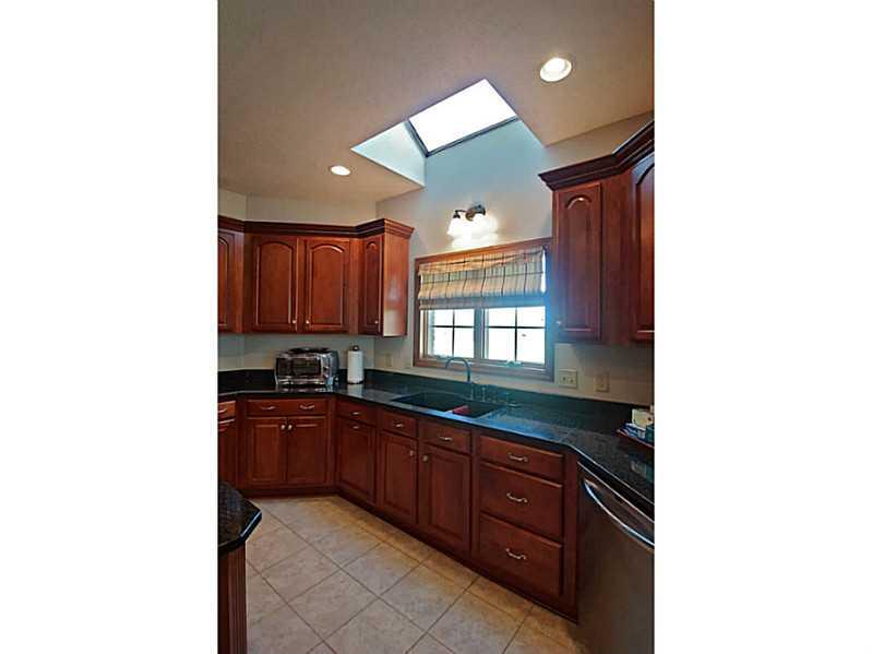 535 Fisher Road Butler, PA 16002 - Photo 8 of 25 Kitchen.