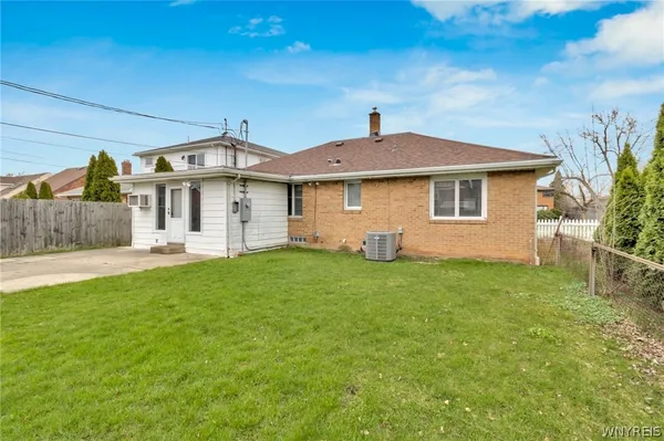 $369,000 | 196 Hartford Avenue, Tonawanda, NY 14223