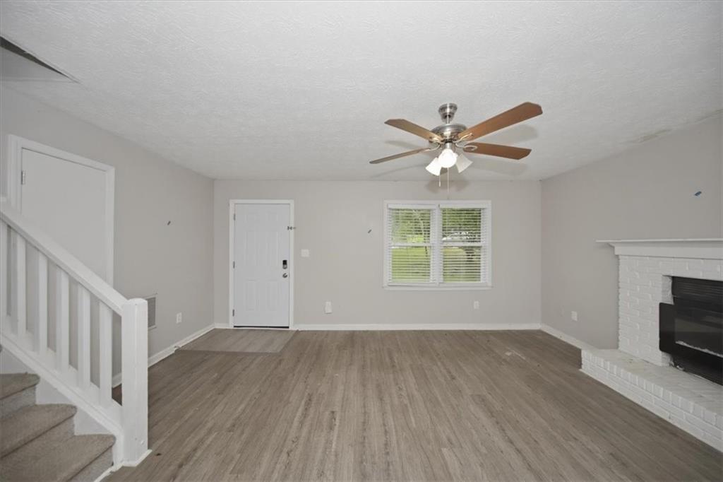 4635 Hamlet Walk Southeast Conyers, GA 30094 - Photo 7 of 25