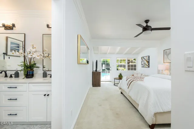 $3,295,000 | 2042 Los Amigos Street, La Canada Flintridge, CA 91011