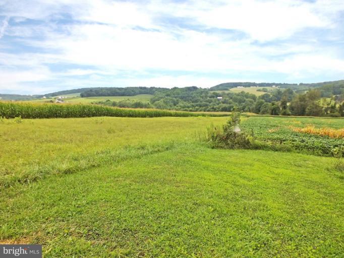 2426 Hampstead Mexico Road Westminster, MD 21157 - Photo 11 of 23 View from the rear.