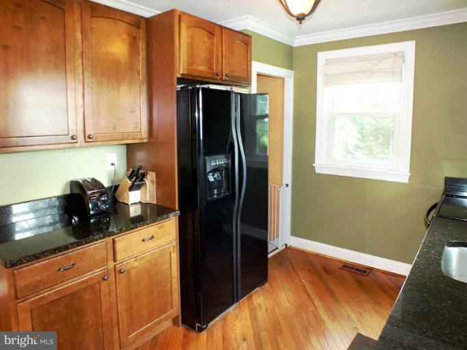 2426 Hampstead Mexico Road Westminster, MD 21157 - Photo 9 of 23 Kitchen, View 2