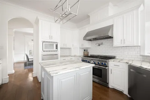 $1,940,000 | 6560 Vanderbilt Avenue, Dallas, TX 75214