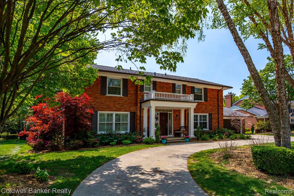 47 Stonehurst Road Grosse Pointe Shores, MI 48236 - Photo 2 of 53