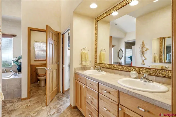 $1,200,000 | 62100 V62 Trail, Montrose, CO 81403