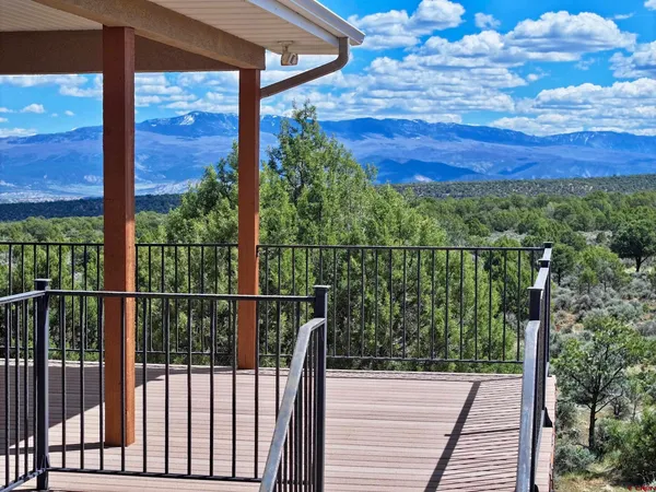 $1,200,000 | 62100 V62 Trail, Montrose, CO 81403