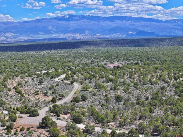 $1,200,000 | 62100 V62 Trail, Montrose, CO 81403