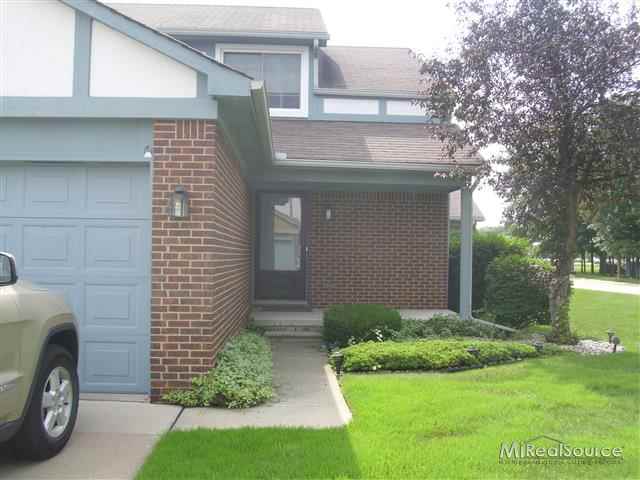 15318 Roxbury Circle, Unit 77 Macomb, MI 48044 - Photo 1 of 18 31154169.JPG