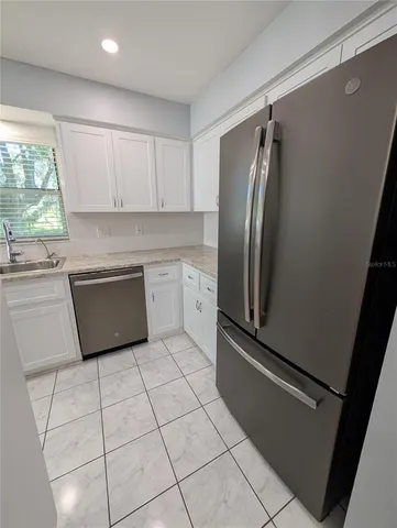 $2,300 | 196 Hunter Court, Palm Harbor, FL 34684