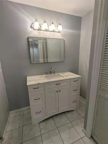 $2,300 | 196 Hunter Court, Palm Harbor, FL 34684