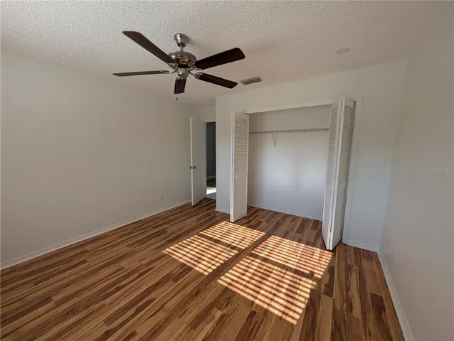 $2,300 | 196 Hunter Court, Palm Harbor, FL 34684