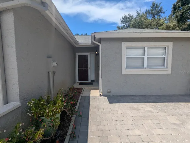 $2,300 | 196 Hunter Court, Palm Harbor, FL 34684