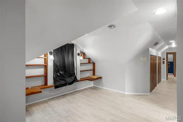 $200,000 | 315 Richarz Drive, Fenton, MO 63026