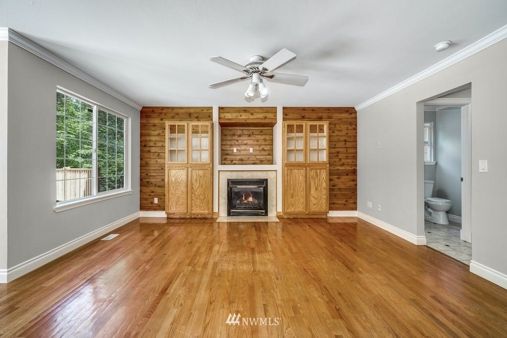 18708 2nd Place West Bothell, WA 98012 - Photo 14 of 39