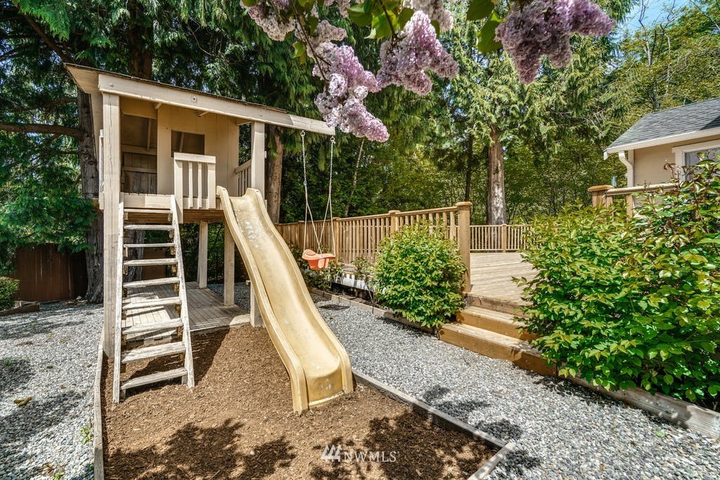 18708 2nd Place West Bothell, WA 98012 - Photo 20 of 39