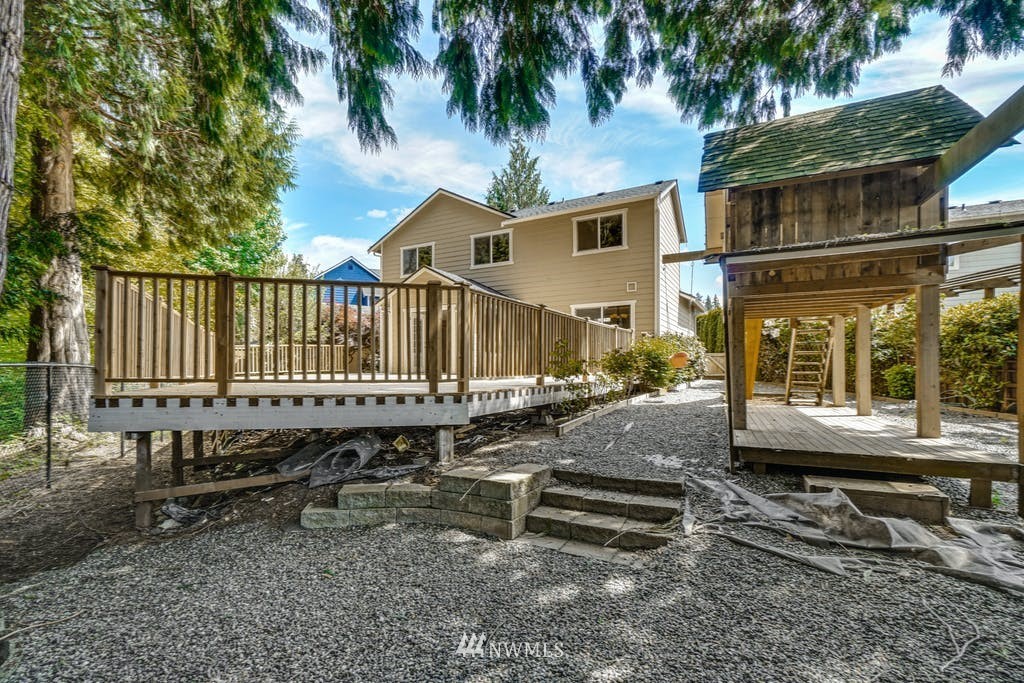 18708 2nd Place West Bothell, WA 98012 - Photo 21 of 39