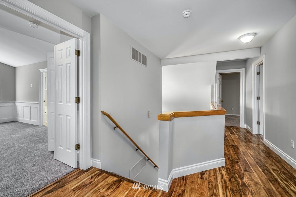 18708 2nd Place West Bothell, WA 98012 - Photo 26 of 39