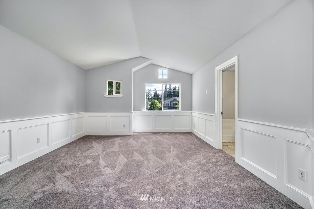 18708 2nd Place West Bothell, WA 98012 - Photo 28 of 39