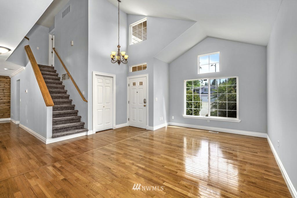 18708 2nd Place West Bothell, WA 98012 - Photo 6 of 39
