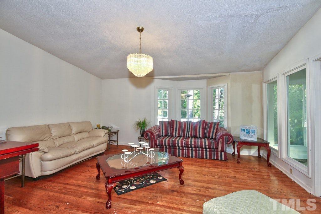 2908 New Hope Church Road Raleigh, NC 27604 - Photo 10 of 24 a living room with furniture
