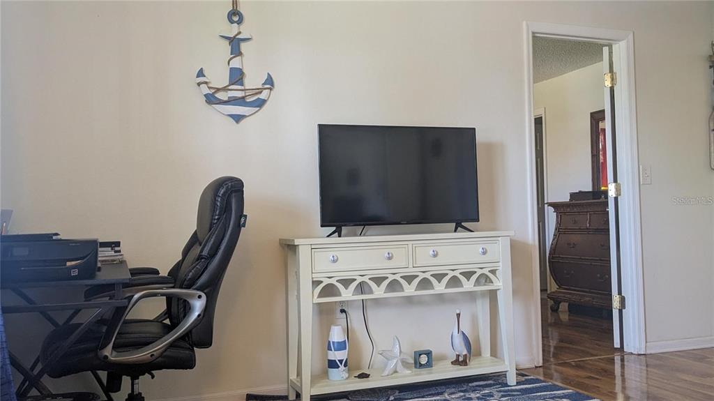 820 Coconut Road Venice, FL 34293 - Photo 20 of 35 Gallery Image 20
