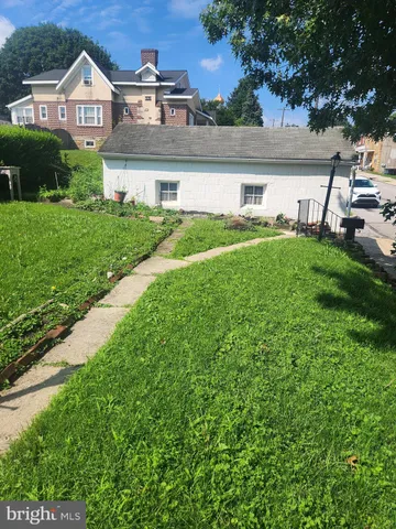 $369,900 | 500 East Rambo Street, Bridgeport, PA 19405