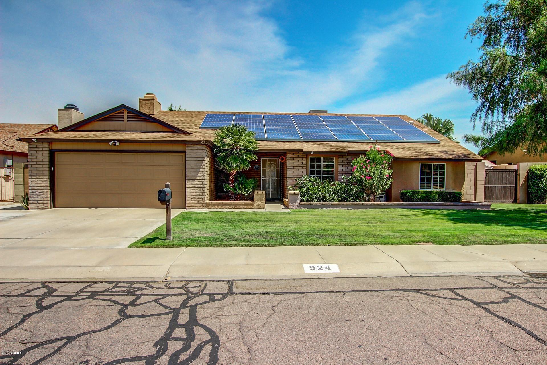 924 East Grandview Road Phoenix, AZ 85022 - Photo 1 of 48 Grandview (2)