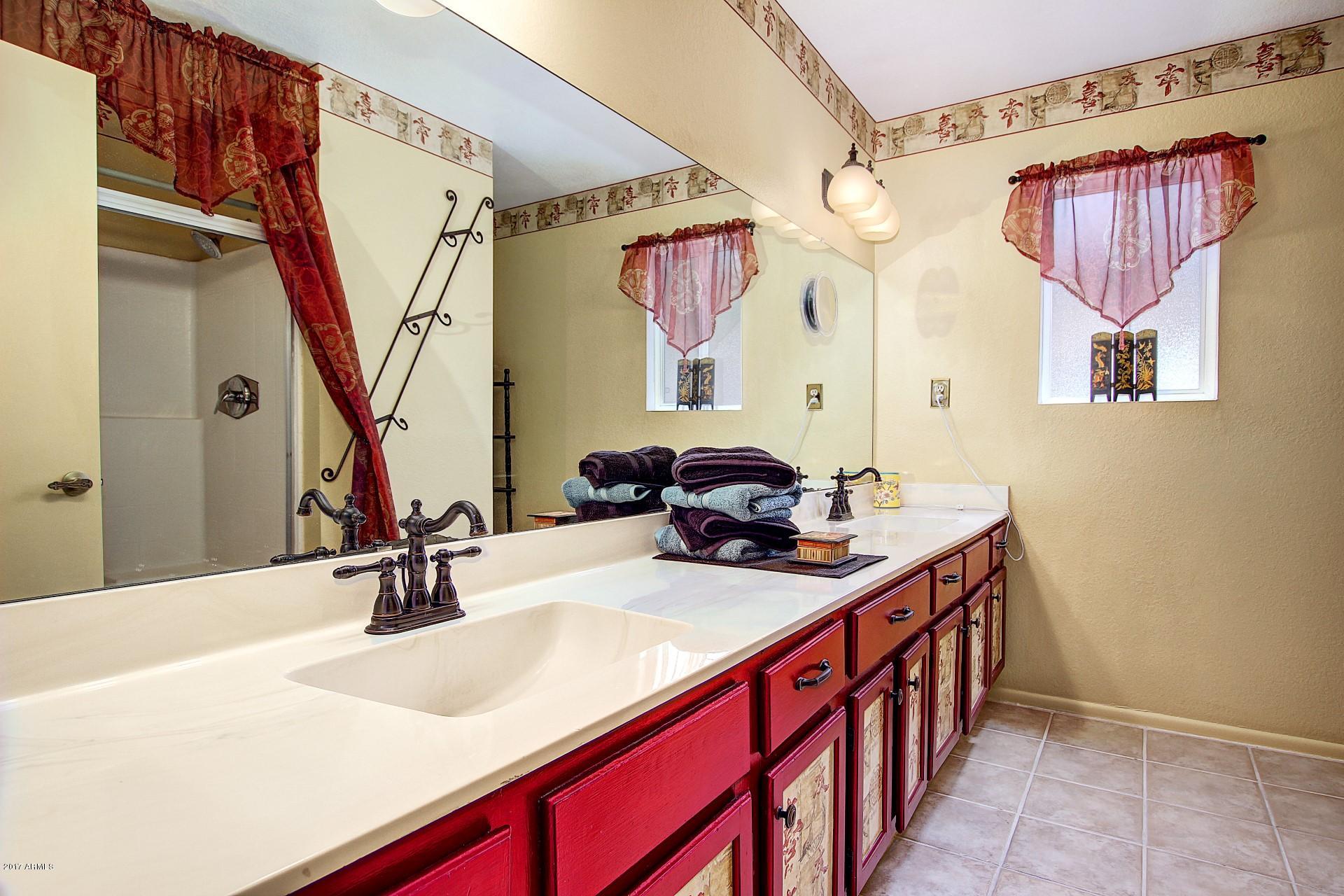 924 East Grandview Road Phoenix, AZ 85022 - Photo 21 of 48 Grandview (34)