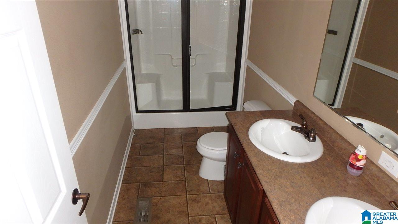 1045 Kimberly Road Sylacauga, AL 35151 - Photo 9 of 12