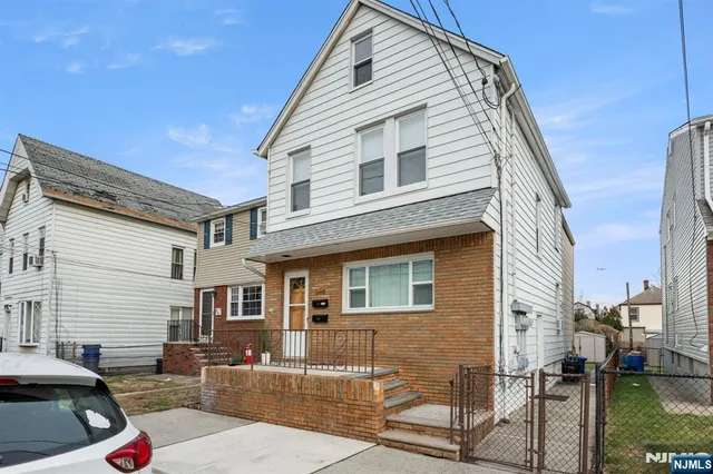 $649,000 | 202 Devon Street, Kearny, NJ 07032