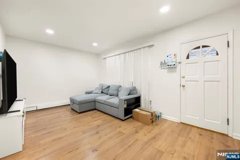 $649,000 | 202 Devon Street, Kearny, NJ 07032