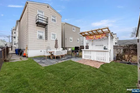 $649,000 | 202 Devon Street, Kearny, NJ 07032