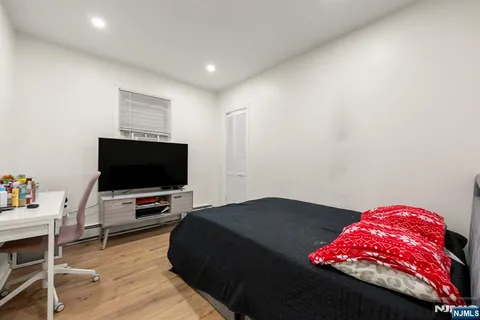 $649,000 | 202 Devon Street, Kearny, NJ 07032