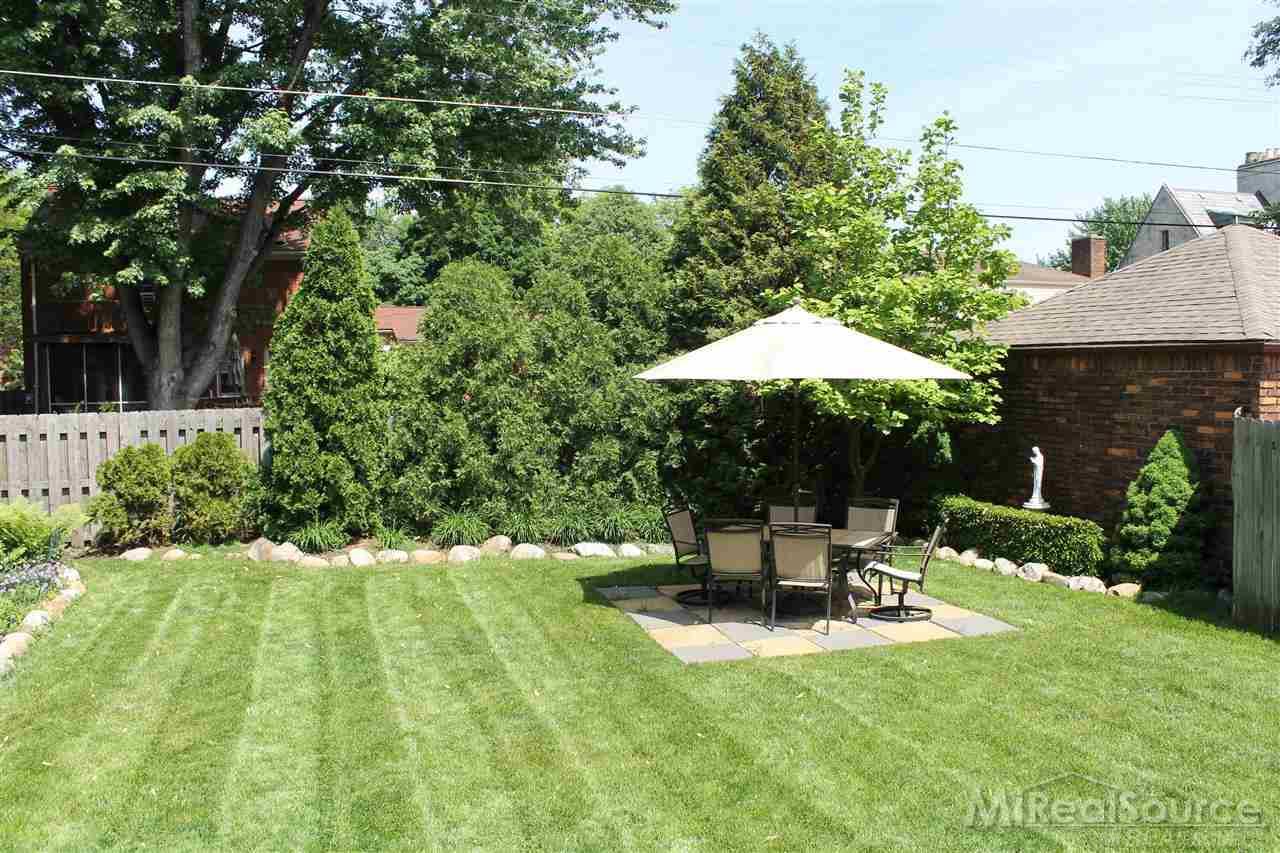 758 Barrington Road Grosse Pointe Park, MI 48230 - Photo 30 of 30