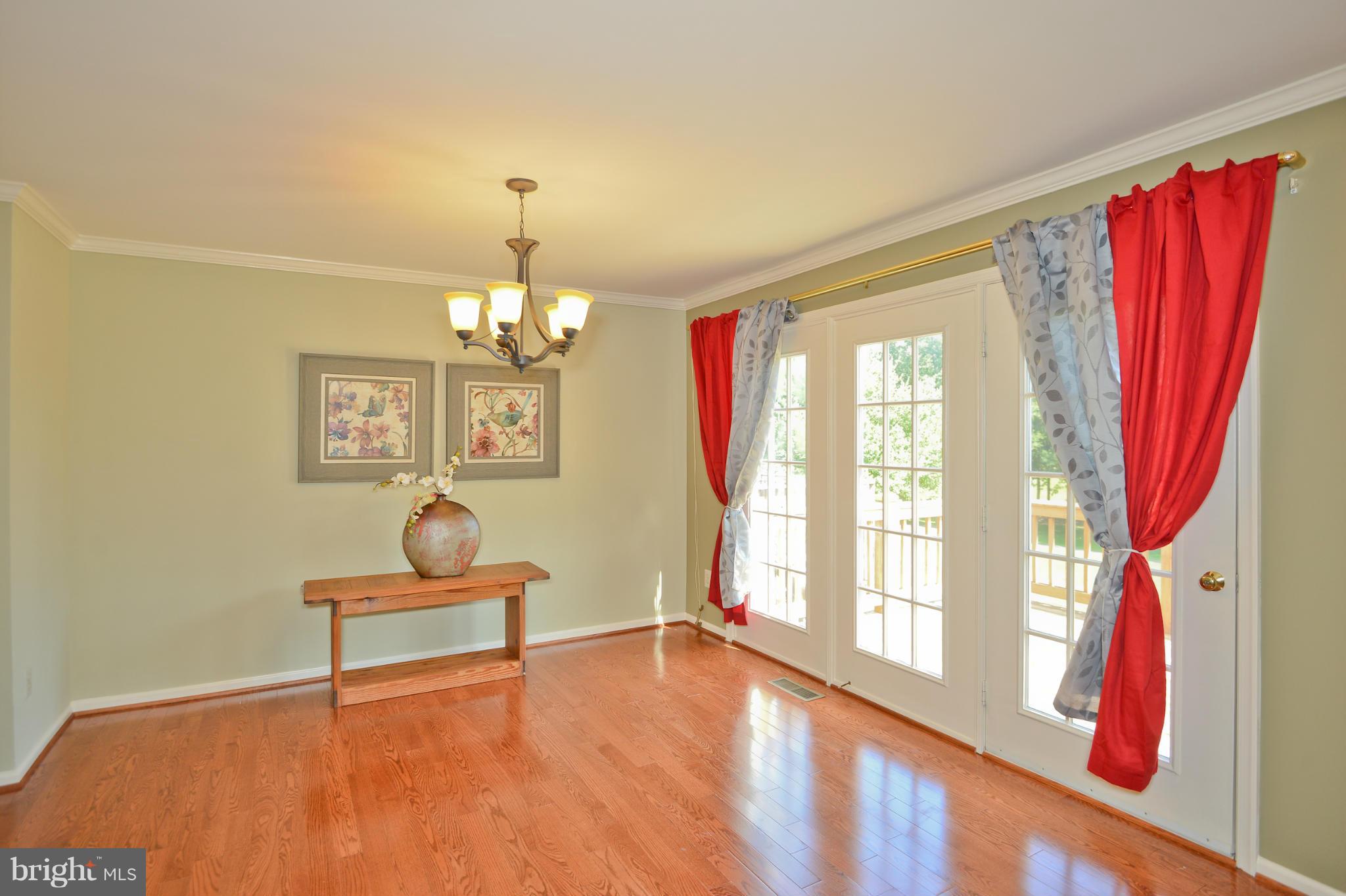 3857 Inverness Road Fairfax, VA 22033 - Photo 13 of 30 Dining Room