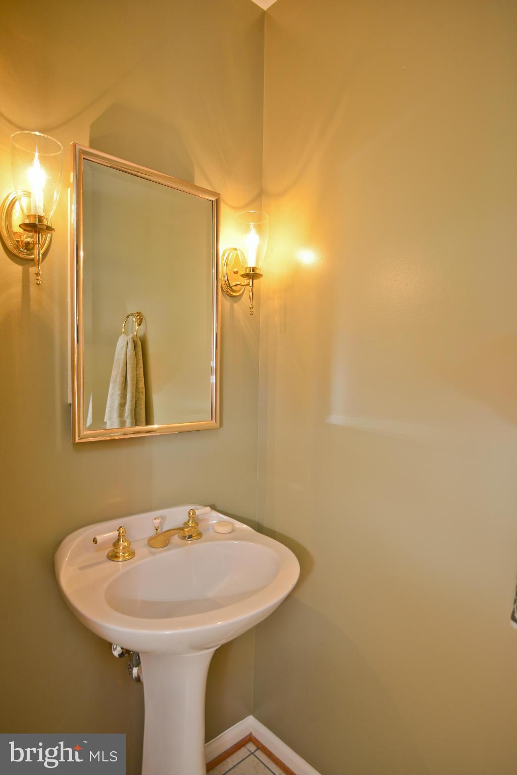 3857 Inverness Road Fairfax, VA 22033 - Photo 30 of 30 Bath