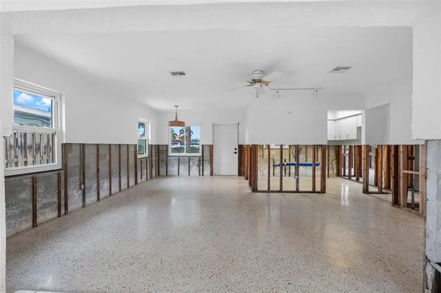 $675,000 | 307 Bahia Vista Drive, Indian Rocks Beach, FL 33785