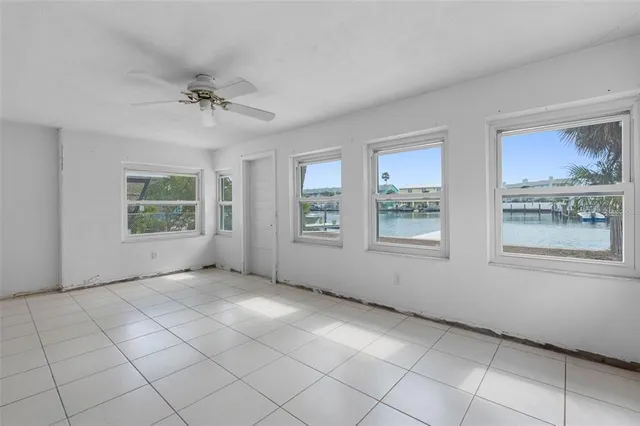 $675,000 | 307 Bahia Vista Drive, Indian Rocks Beach, FL 33785