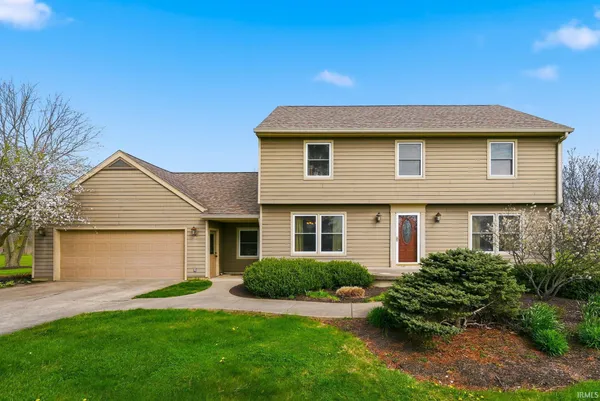 $395,000 | 7020 East Co Road 900 North, Albany, IN 47320