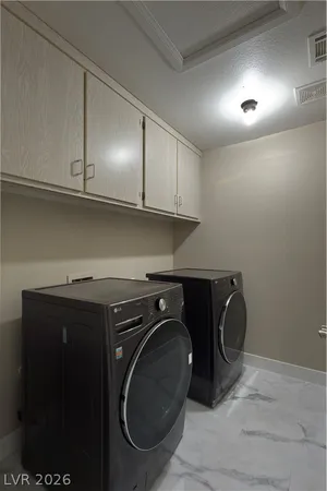 $3,495 | 3809 Cranbrook Hill Street, Las Vegas, NV 89129