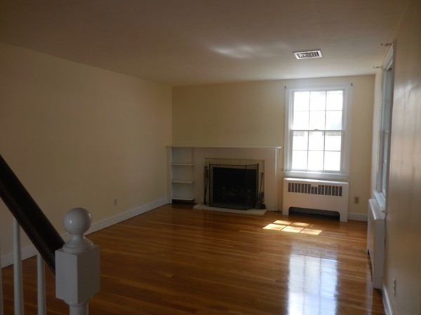 9 Hawthorne Road Hingham, MA 02043 - Photo 8 of 19 Gallery Image 8